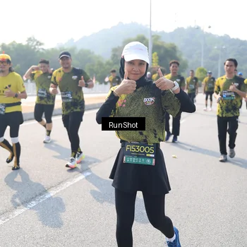 Runner Photo 6933845