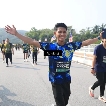 Runner Photo 6933856