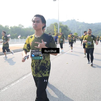 Runner Photo 6933861