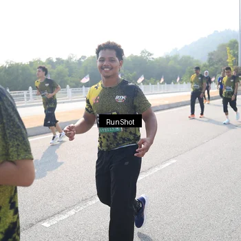 Runner Photo 6933869