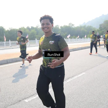 Runner Photo 6933871