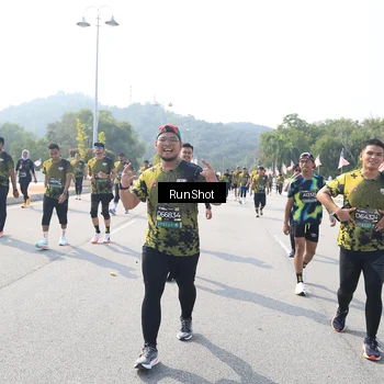Runner Photo 6933876