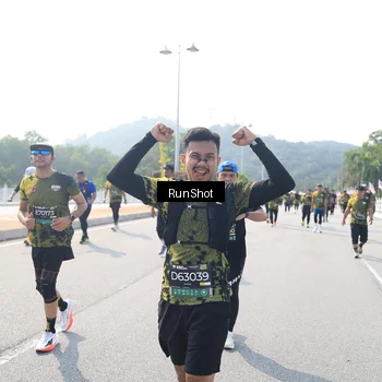 Runner Photo 6933890