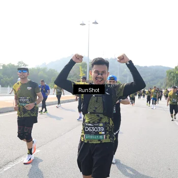 Runner Photo 6933893