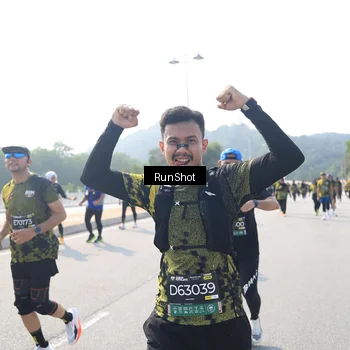 Runner Photo 6933894