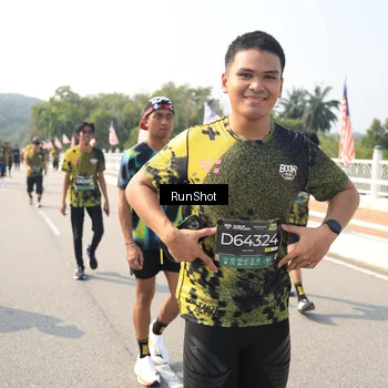 Runner Photo 6933916