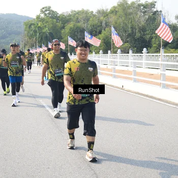 Runner Photo 6933917