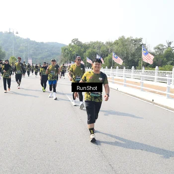 Runner Photo 6933920