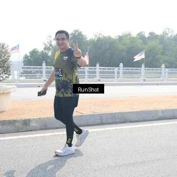 Runner Photo 6933932