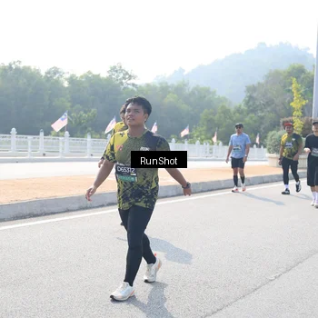 Runner Photo 6933936