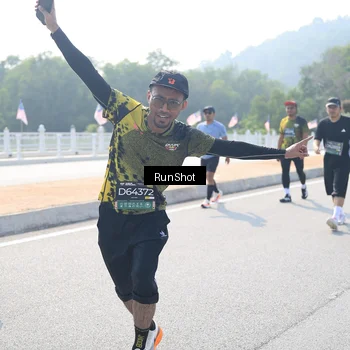 Runner Photo 6933956