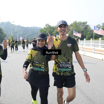 Runner Photo 6933960