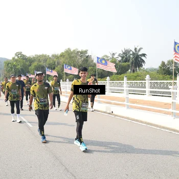 Runner Photo 6933985