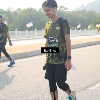 Runner Photo 6934033