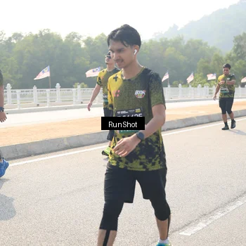 Runner Photo 6934034