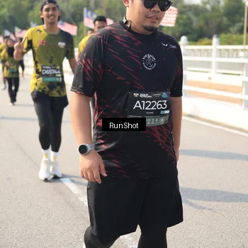 Runner Photo 6934041