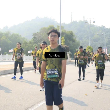 Runner Photo 6934051