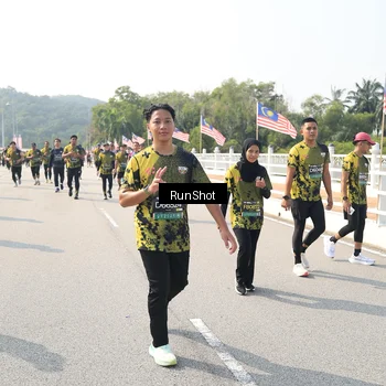 Runner Photo 6934076