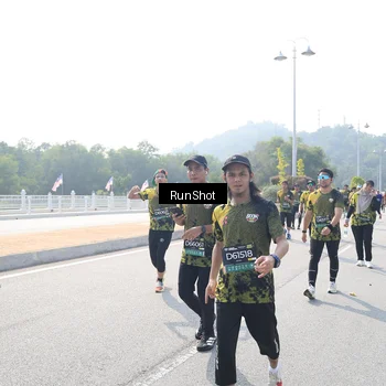 Runner Photo 6934078