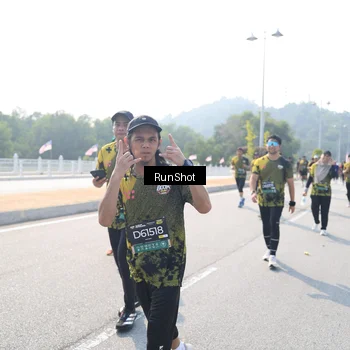 Runner Photo 6934082