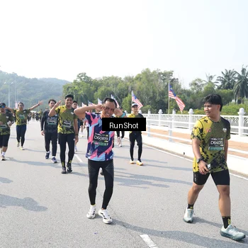 Runner Photo 6934106