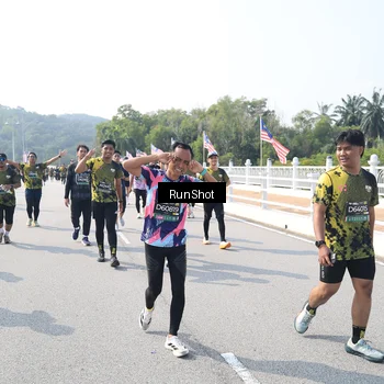 Runner Photo 6934118