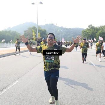Runner Photo 6934138