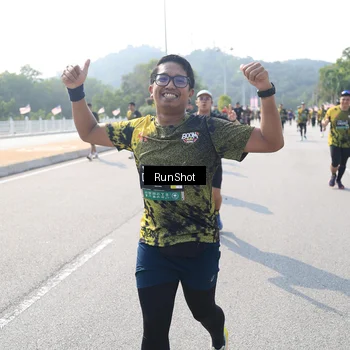 Runner Photo 6934141