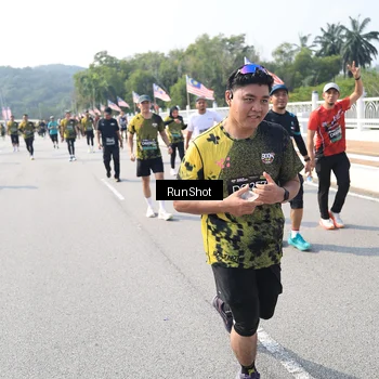 Runner Photo 6934164
