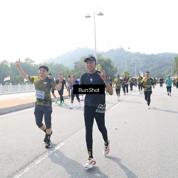 Runner Photo 6934192