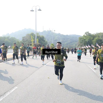 Runner Photo 6934197