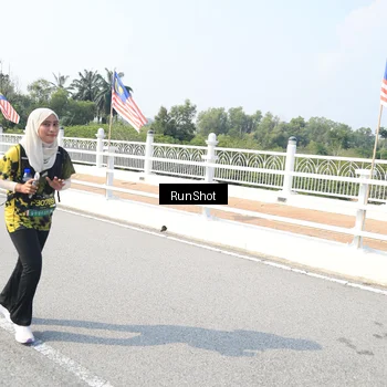 Runner Photo 6934276