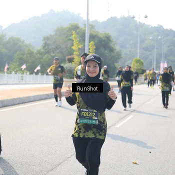 Runner Photo 6934292
