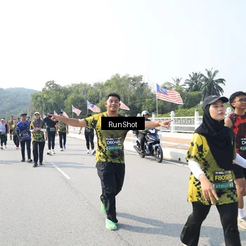 Runner Photo 6934305