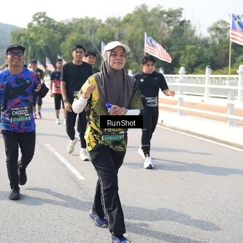 Runner Photo 6934326