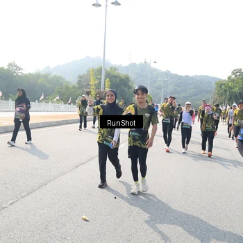 Runner Photo 6934338