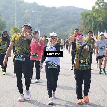 Runner Photo 6934347