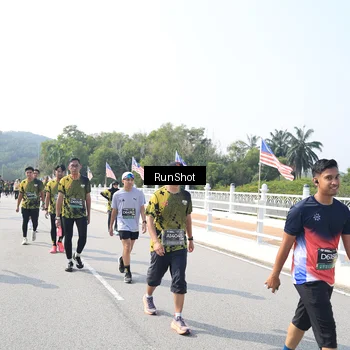 Runner Photo 6934368