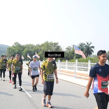 Runner Photo 6934369