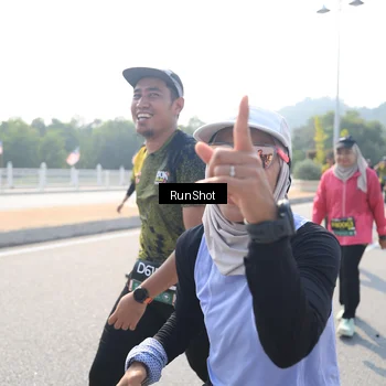 Runner Photo 6934371