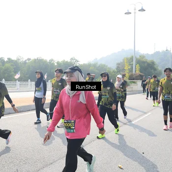 Runner Photo 6934374