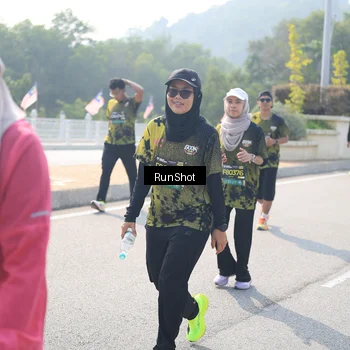 Runner Photo 6934378