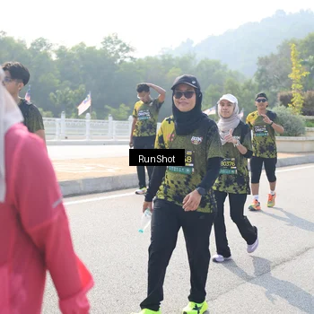 Runner Photo 6934386