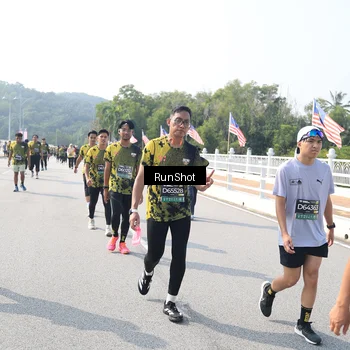 Runner Photo 6934388