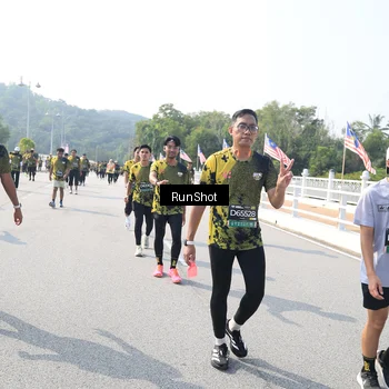Runner Photo 6934393