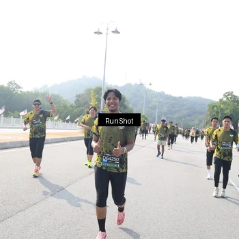 Runner Photo 6934398