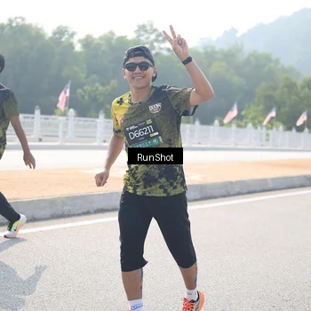 Runner Photo 6934405