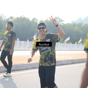 Runner Photo 6934411