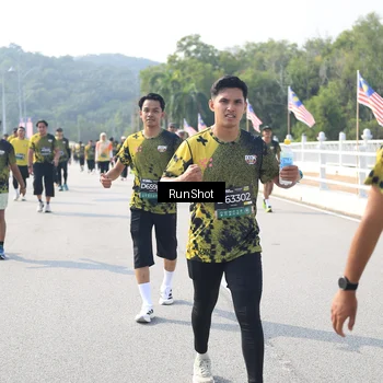 Runner Photo 6934413