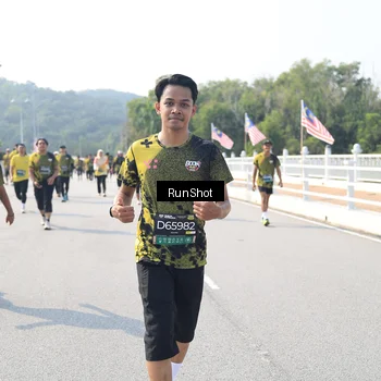 Runner Photo 6934426